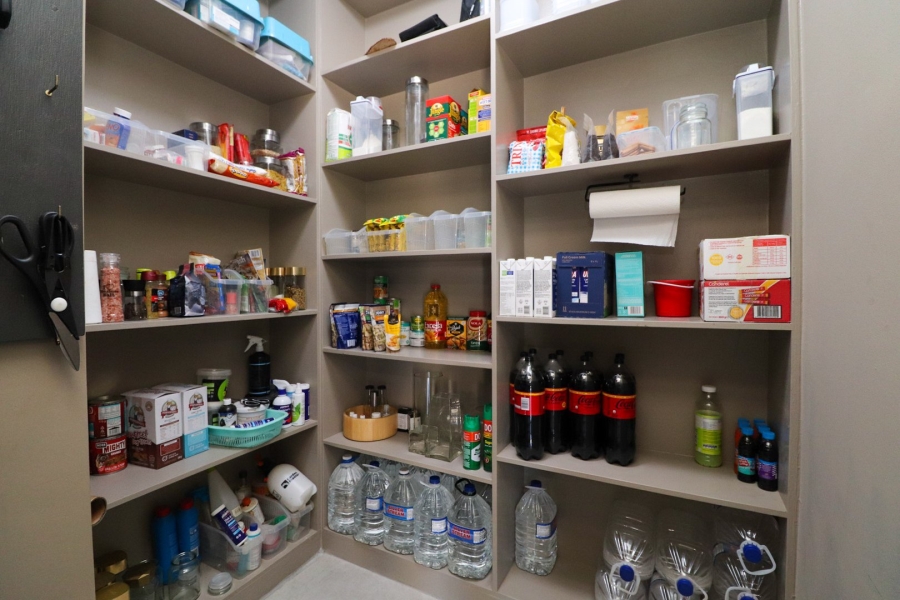 5 Bedroom Property for Sale in Irene Park North West